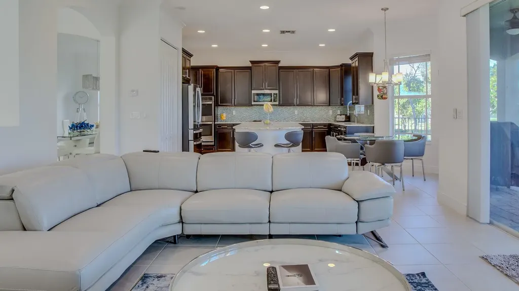 9911 S Miralago Way Parkland FL 33076