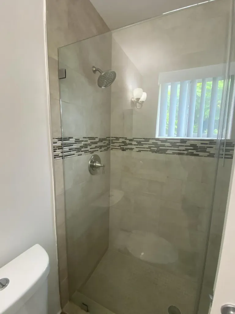 560-570 NE 19th Avenue Deerfield Beach FL 33441