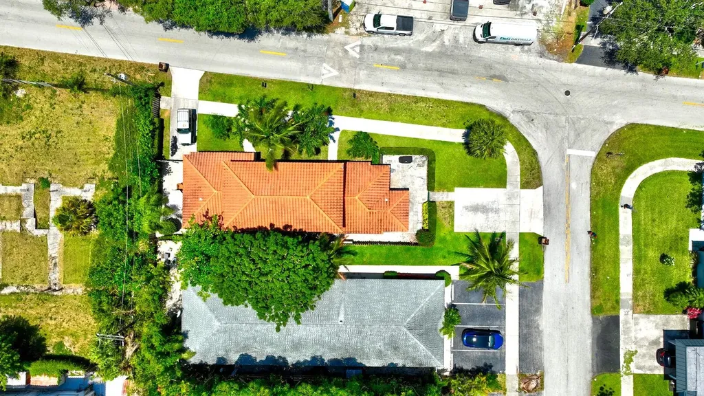 560-570 NE 19th Avenue Deerfield Beach FL 33441