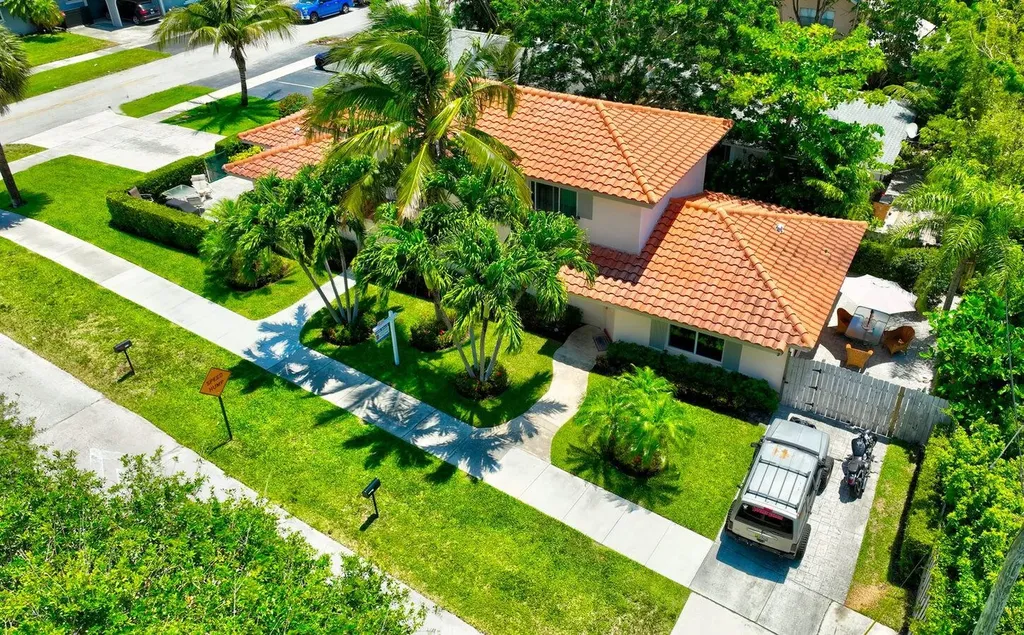 560-570 NE 19th Avenue Deerfield Beach FL 33441