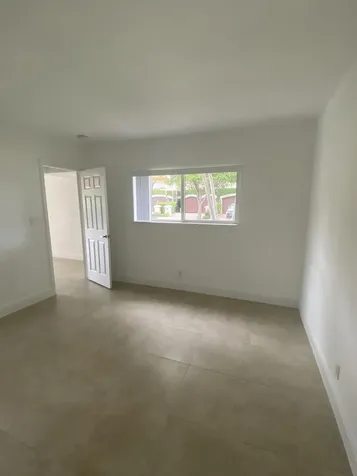 560-570 NE 19th Avenue Deerfield Beach FL 33441