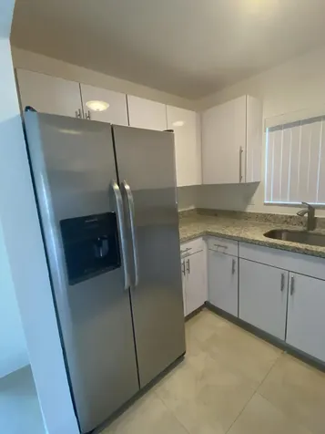 560-570 NE 19th Avenue Deerfield Beach FL 33441