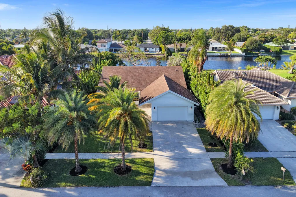271 Oregon Lane Boca Raton FL 33487