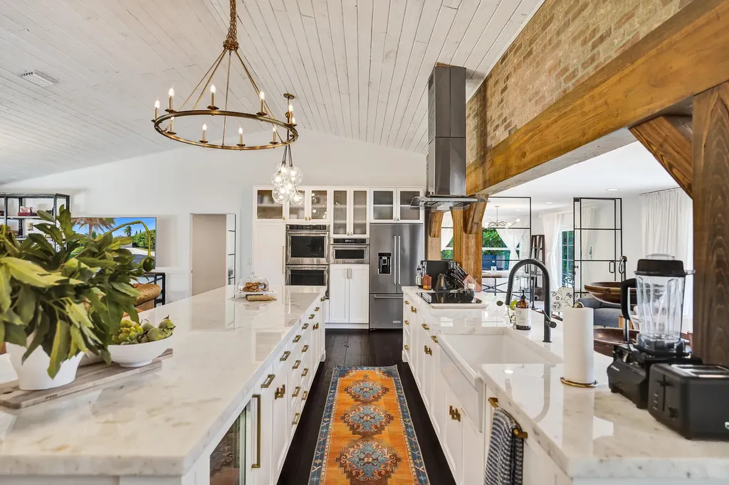 271 Oregon Lane Boca Raton FL 33487