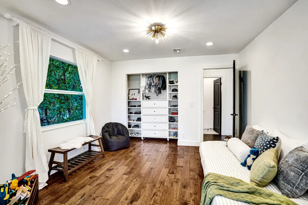 271 Oregon Lane Boca Raton FL 33487