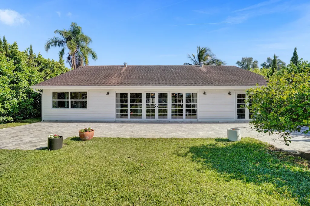 271 Oregon Lane Boca Raton FL 33487