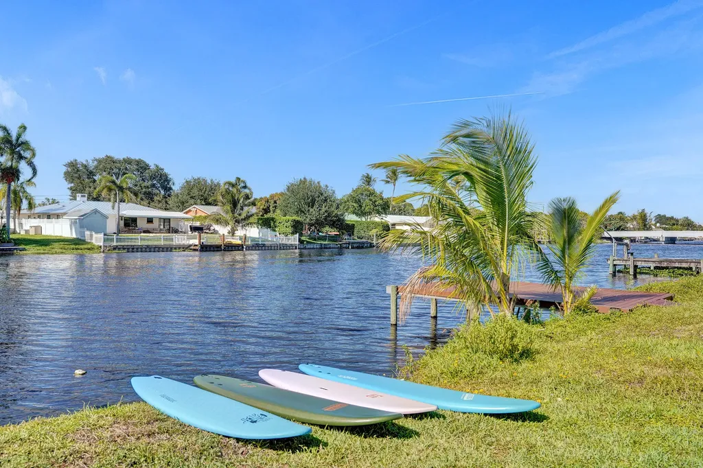 271 Oregon Lane Boca Raton FL 33487