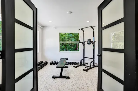 271 Oregon Lane Boca Raton FL 33487