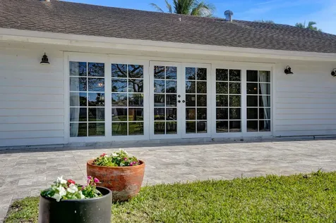 271 Oregon Lane Boca Raton FL 33487