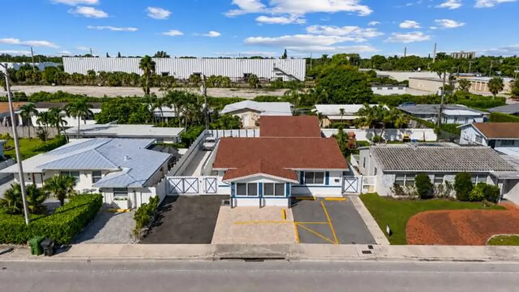 1539-1541 NE 15th Avenue Fort Lauderdale FL 33304