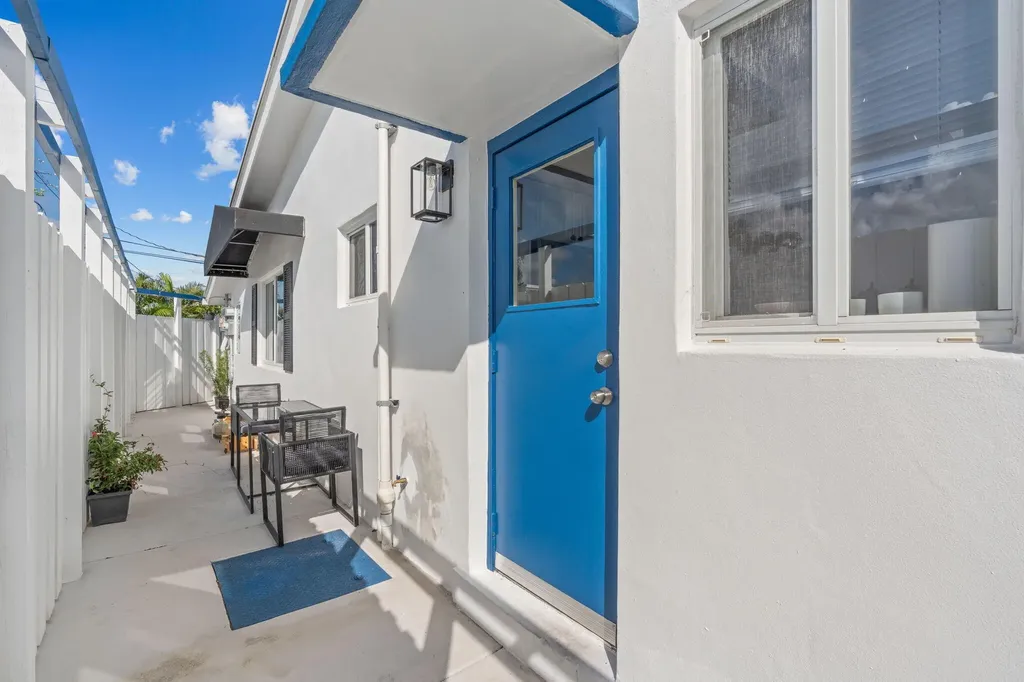 1539-1541 NE 15th Avenue Fort Lauderdale FL 33304