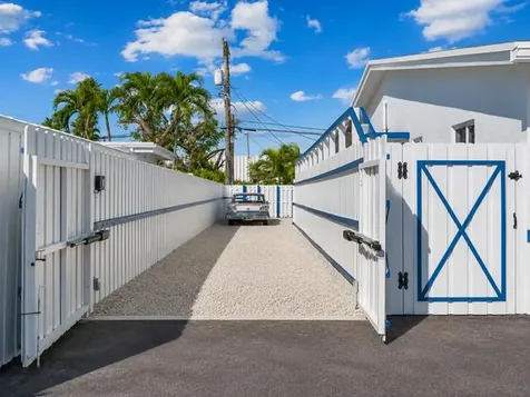 1539-1541 NE 15th Avenue Fort Lauderdale FL 33304