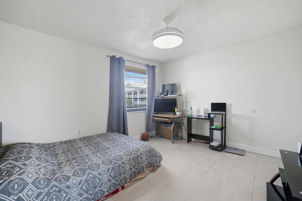 3515 Village Boulevard West Palm Beach FL 33409