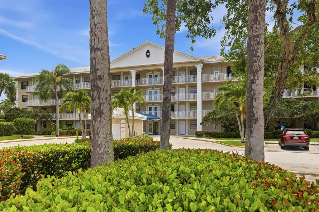 3515 Village Boulevard West Palm Beach FL 33409
