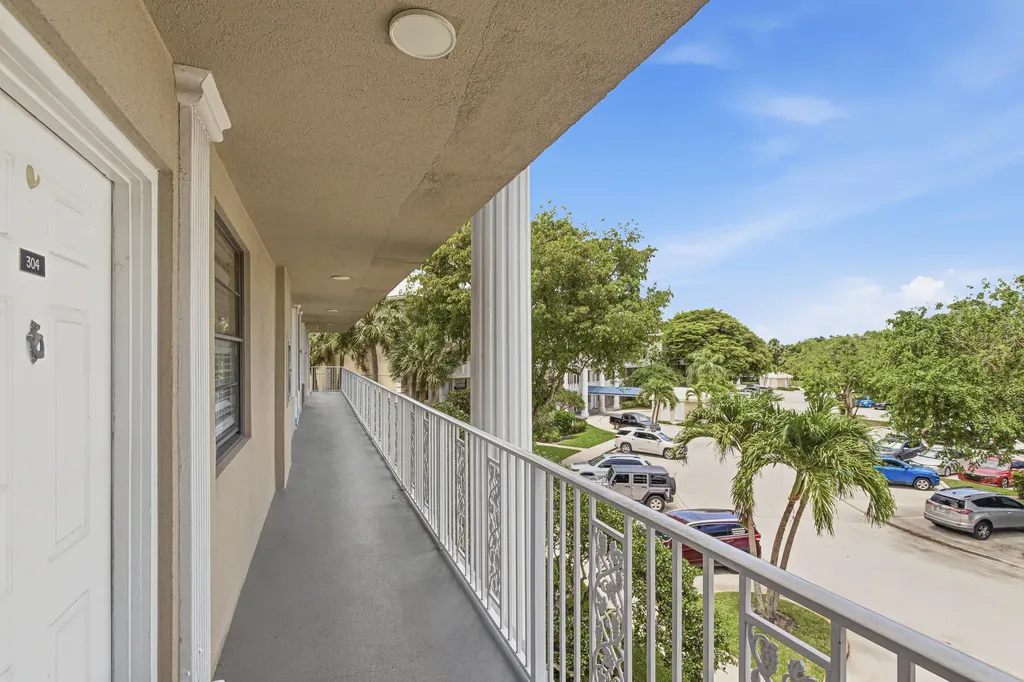 3515 Village Boulevard West Palm Beach FL 33409