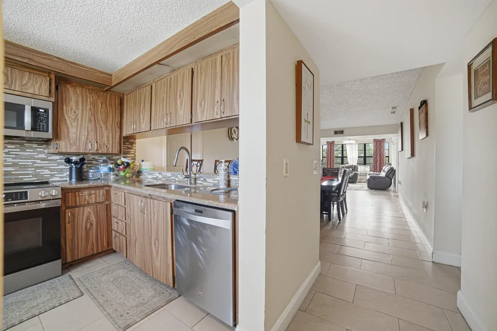 3515 Village Boulevard West Palm Beach FL 33409