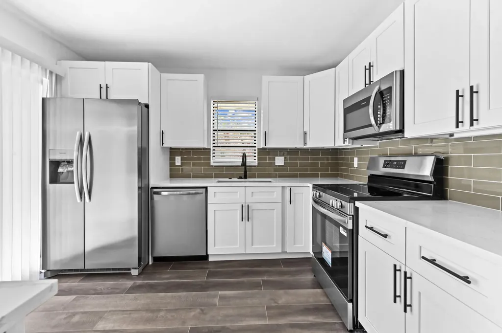 2645 Albatross Road N Delray Beach FL 33444