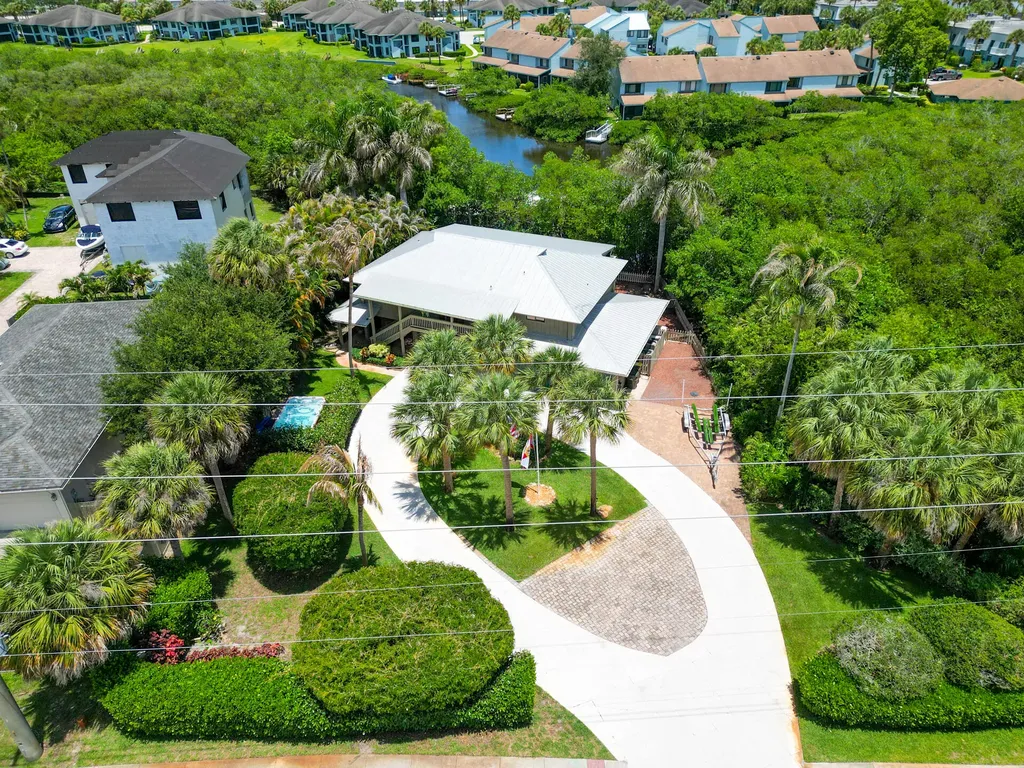 304 SW Indian Groves Drive Stuart FL 34994