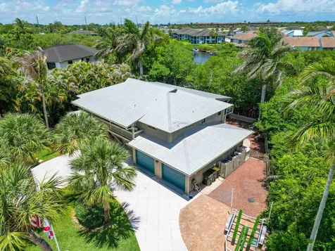 304 SW Indian Groves Drive Stuart FL 34994