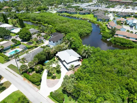 304 SW Indian Groves Drive Stuart FL 34994