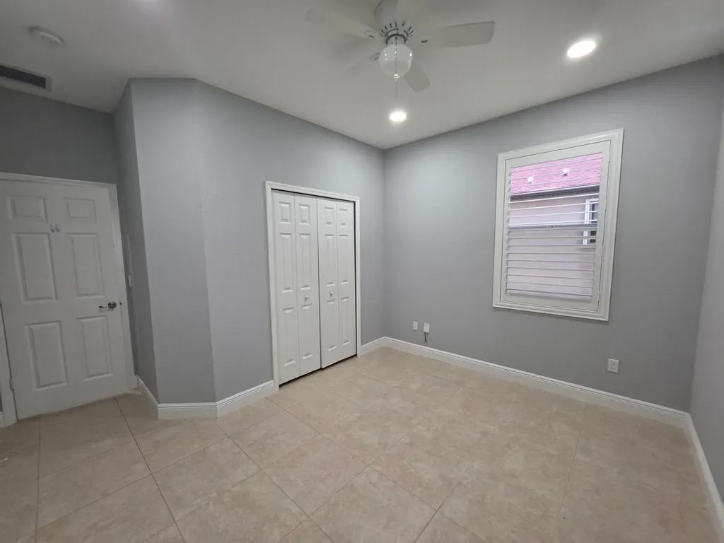 161 SE Via Visconti Port St Lucie FL 34952