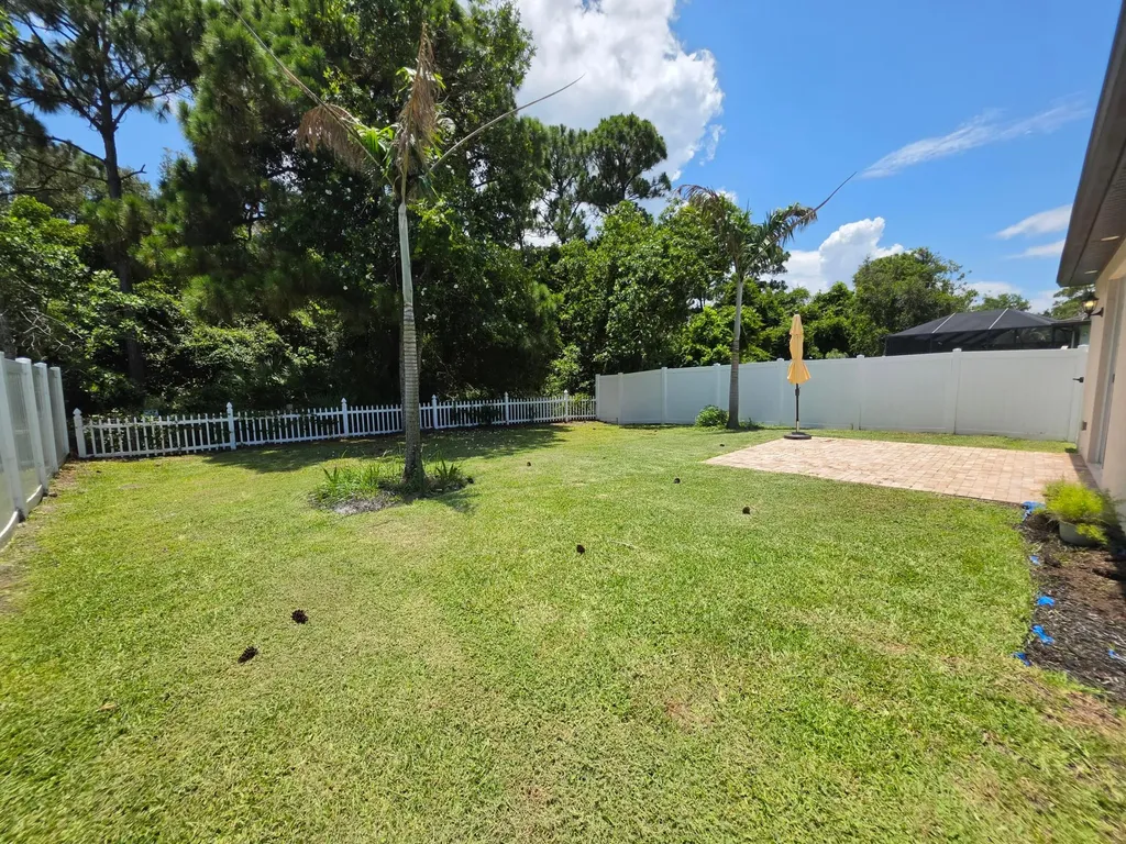 161 SE Via Visconti Port St Lucie FL 34952