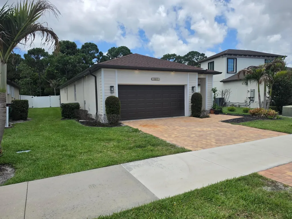 161 SE Via Visconti Port St Lucie FL 34952