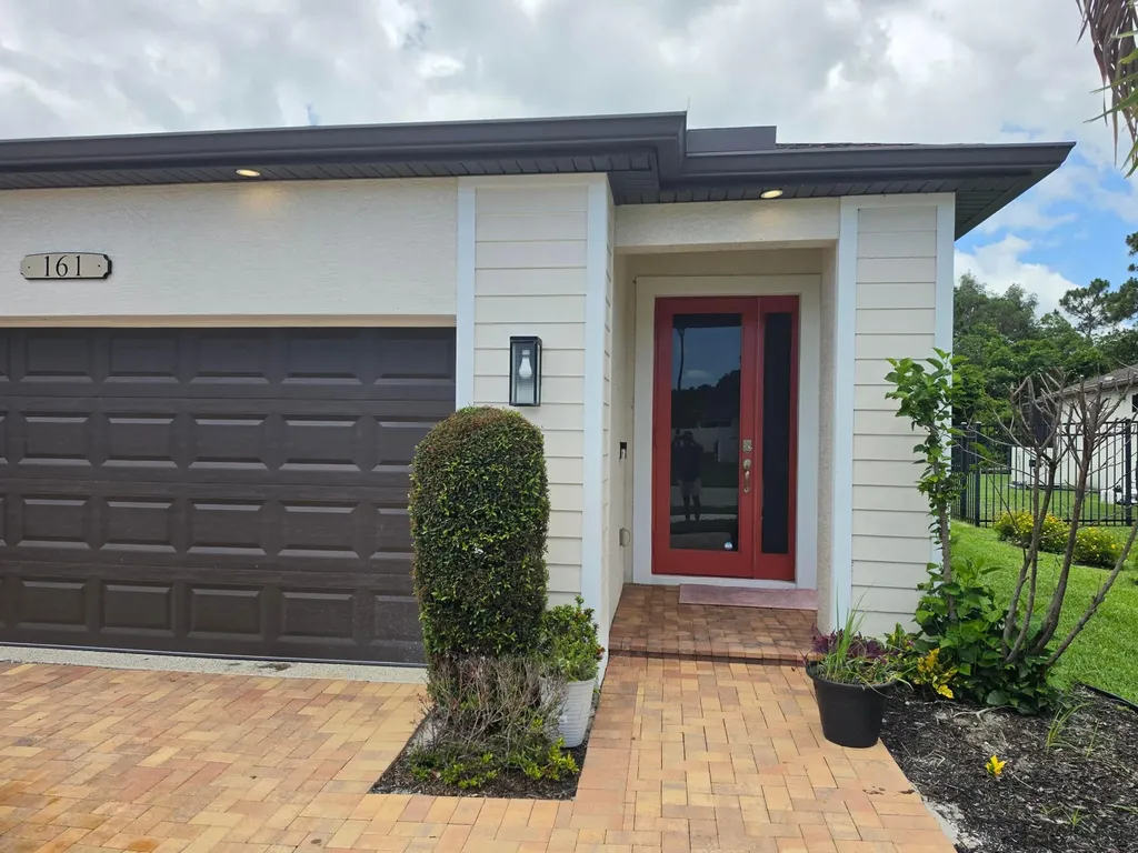 161 SE Via Visconti Port St Lucie FL 34952