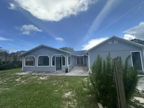 1497 SW Gastador Avenue Port St Lucie FL 34953