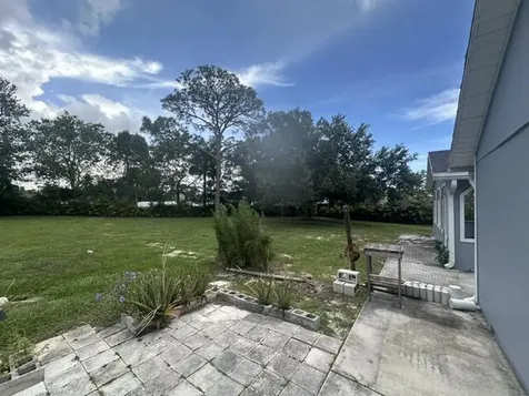 1497 SW Gastador Avenue Port St Lucie FL 34953