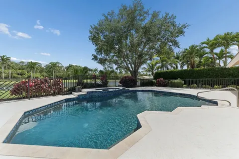 8658 Vista Greens Court Lake Worth FL 33467