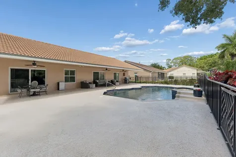 8658 Vista Greens Court Lake Worth FL 33467