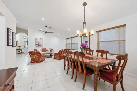 6667 Waverly Lane Lake Worth FL 33467