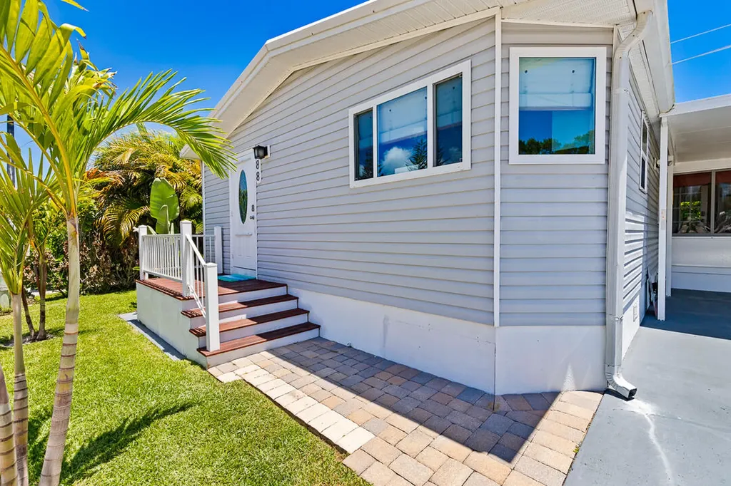 400 N Highway A1a Jupiter FL 33477