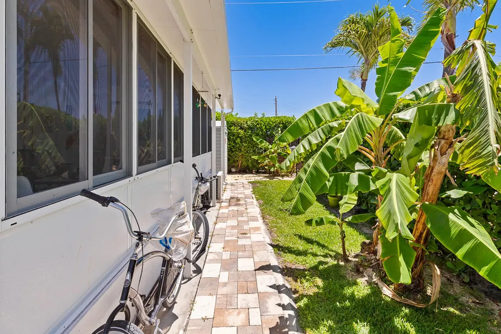 400 N Highway A1a Jupiter FL 33477