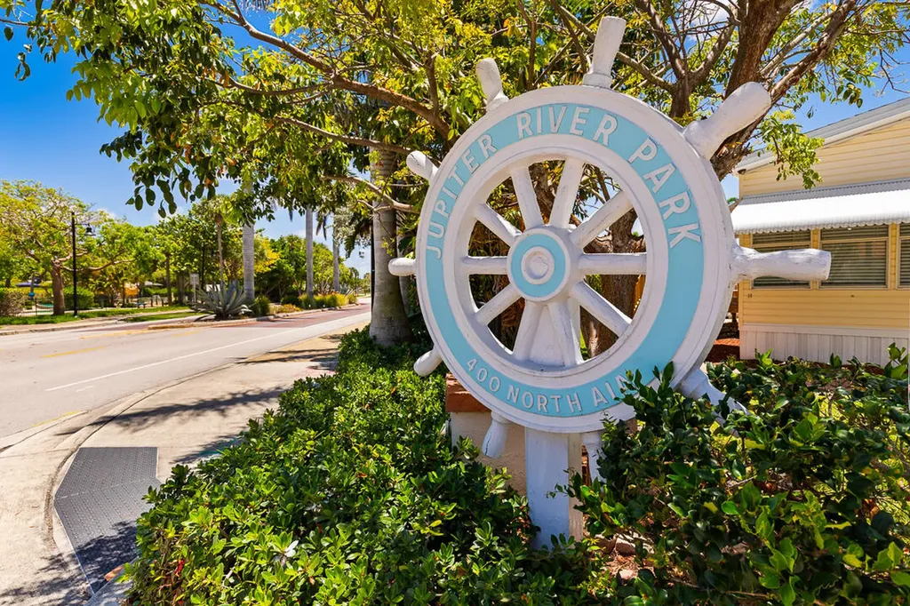 400 N Highway A1a Jupiter FL 33477