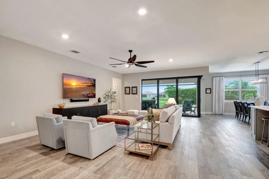 8433 Vaulting Drive Lake Worth FL 33467