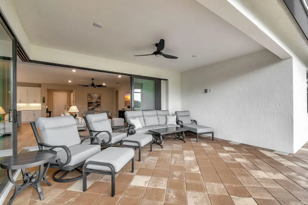 8433 Vaulting Drive Lake Worth FL 33467