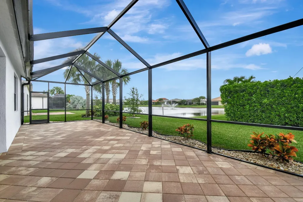 8433 Vaulting Drive Lake Worth FL 33467