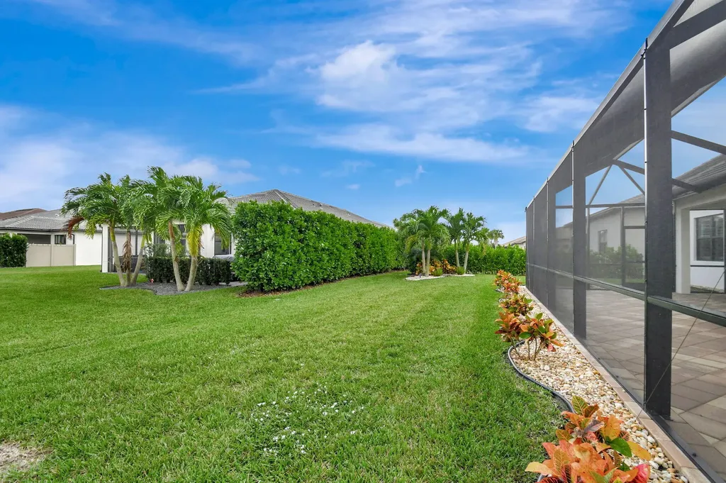 8433 Vaulting Drive Lake Worth FL 33467