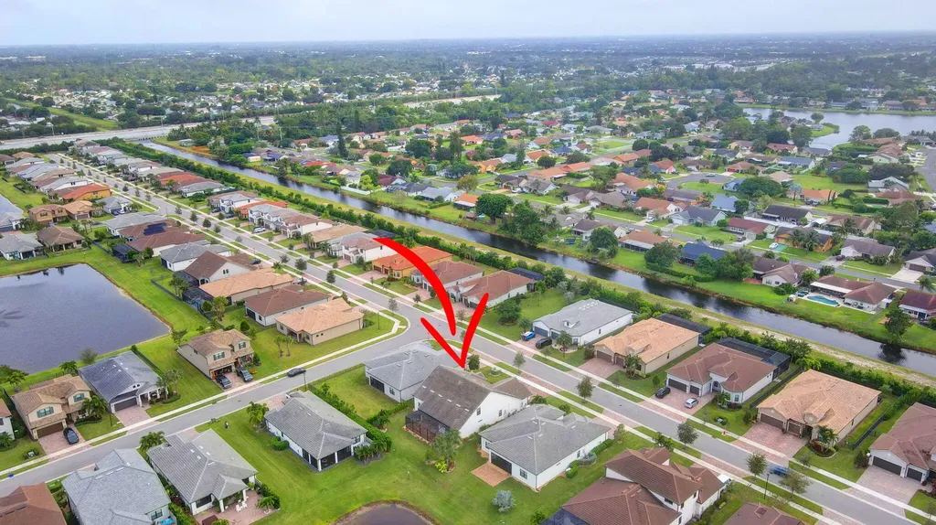 8433 Vaulting Drive Lake Worth FL 33467