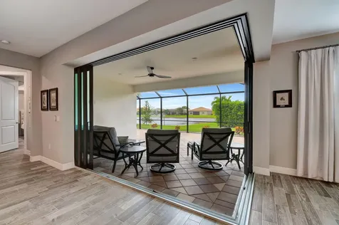 8433 Vaulting Drive Lake Worth FL 33467