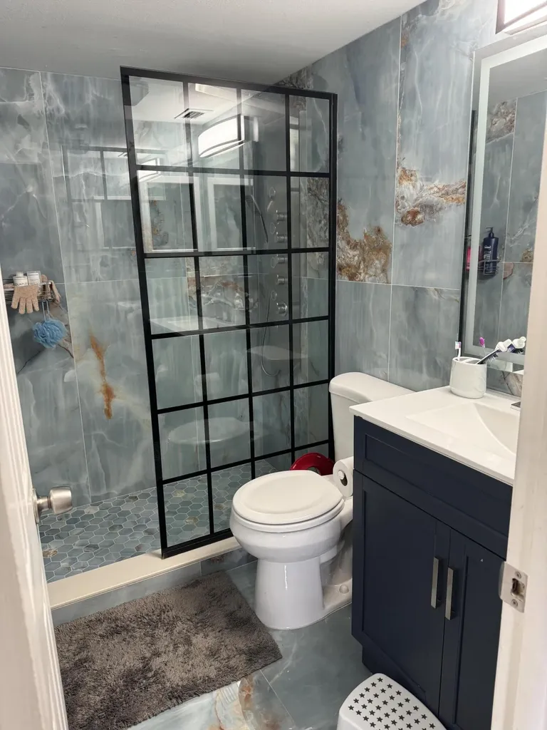 2124 White Pine Circle Greenacres FL 33415