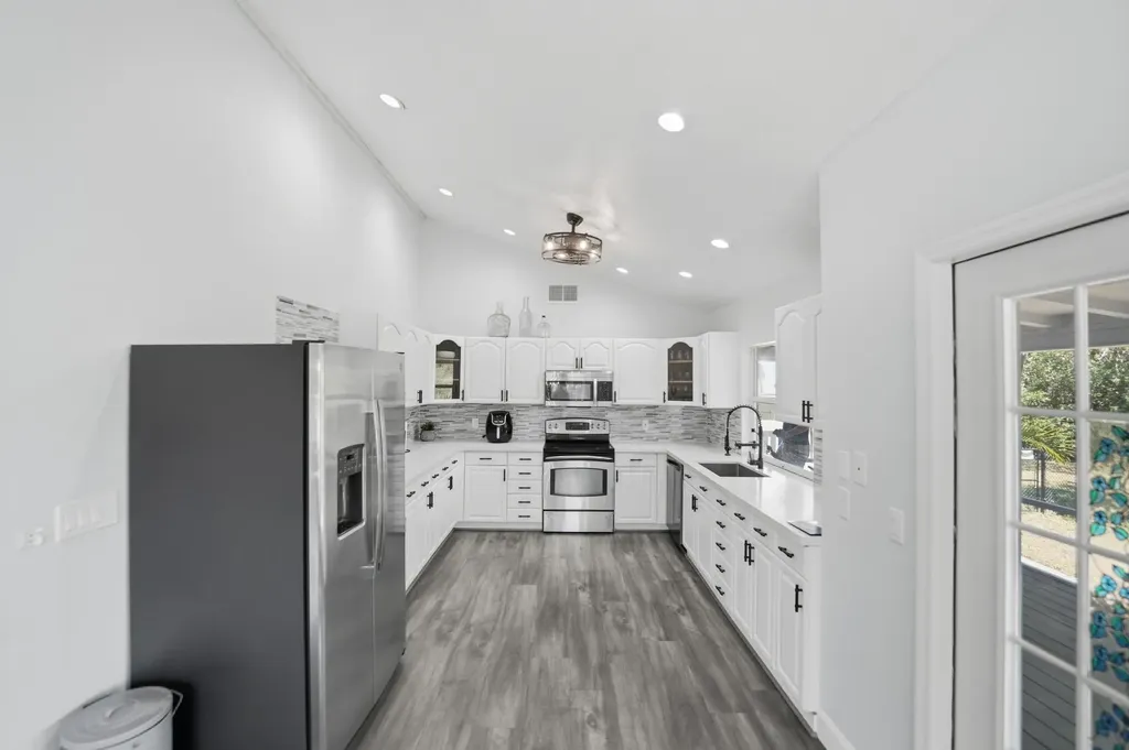 4700 Regina Drive Fort Pierce FL 34982