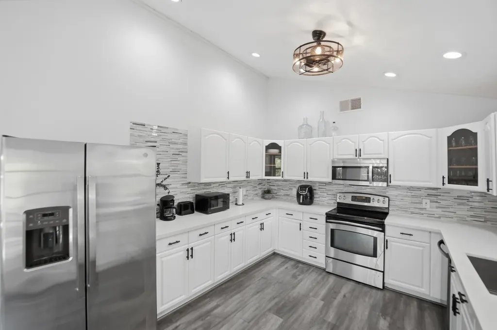 4700 Regina Drive Fort Pierce FL 34982