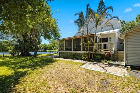 4700 Regina Drive Fort Pierce FL 34982