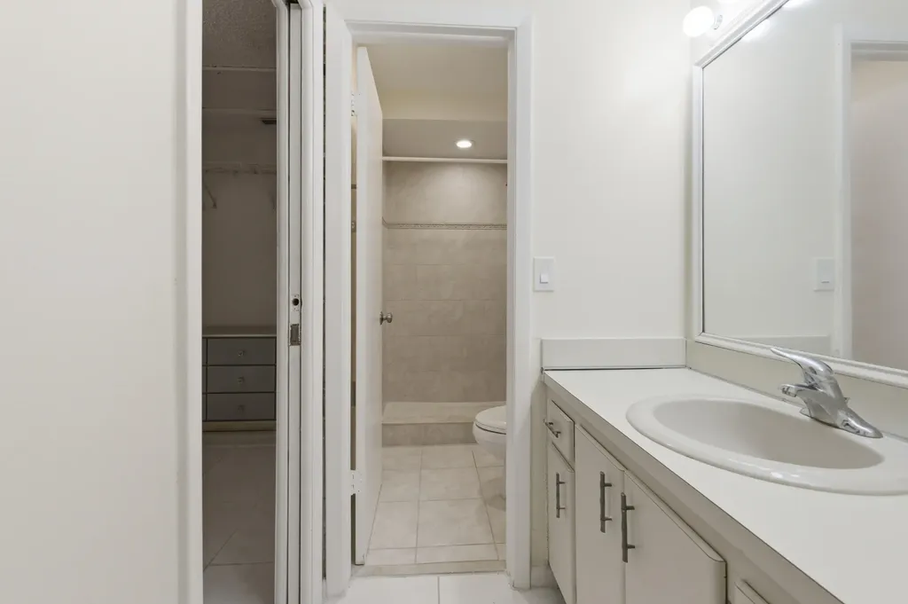 729 NW 29th Avenue Delray Beach FL 33445