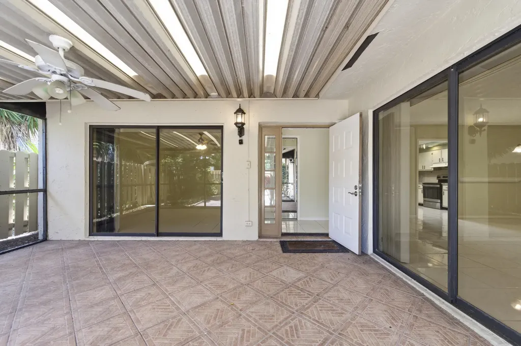729 NW 29th Avenue Delray Beach FL 33445
