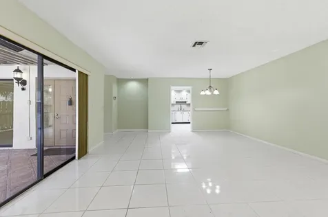 729 NW 29th Avenue Delray Beach FL 33445