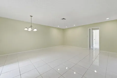 729 NW 29th Avenue Delray Beach FL 33445